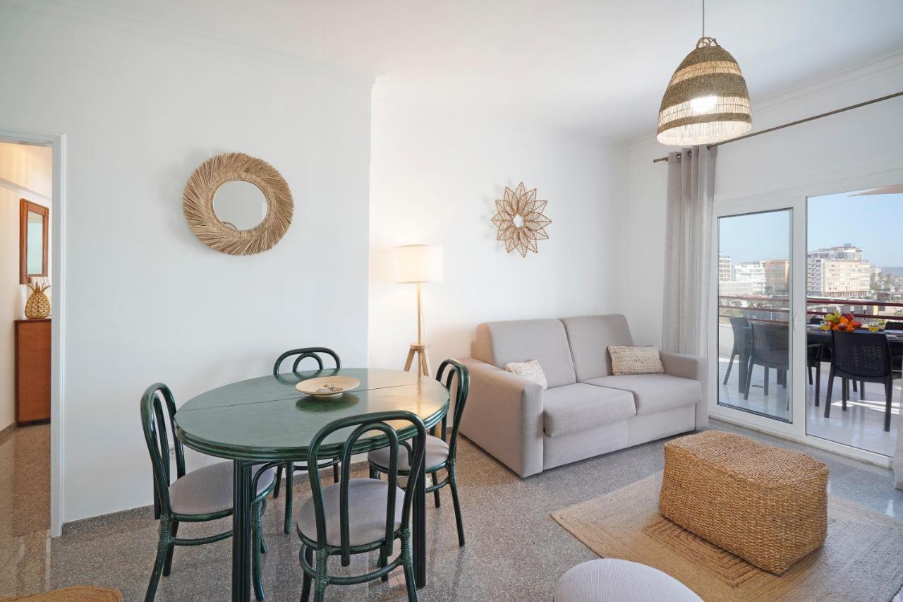 Costa Beach Apartment By The Portuguese Butler Costa de Caparica Zewnętrze zdjęcie