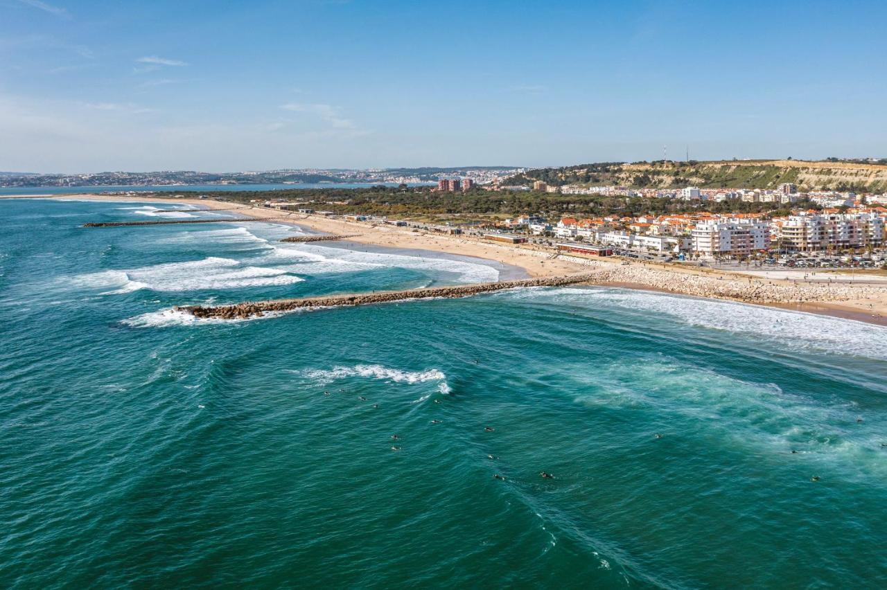 Costa Beach Apartment By The Portuguese Butler Costa de Caparica Zewnętrze zdjęcie